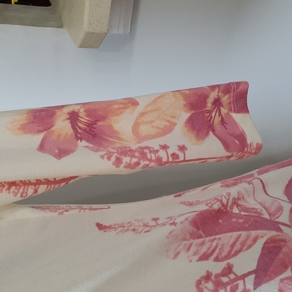 SUSAN GRAVER, Lightweight sweater, super soft. XXS. However doesn't seem that sm - Picture 4 of 11